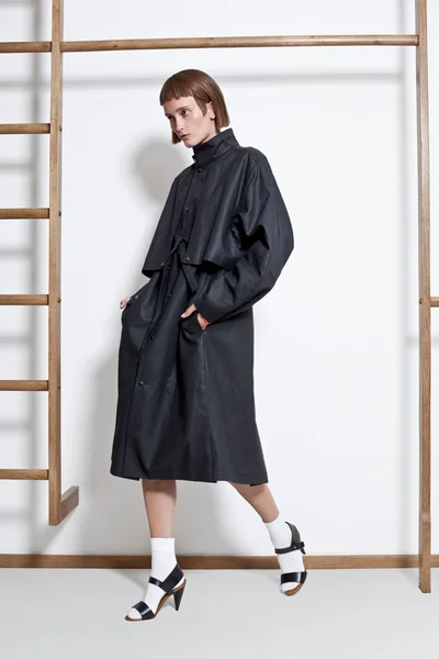 Look 10